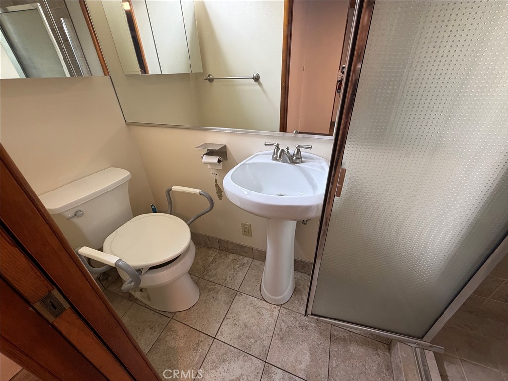 1055 Playground Property Photo 38