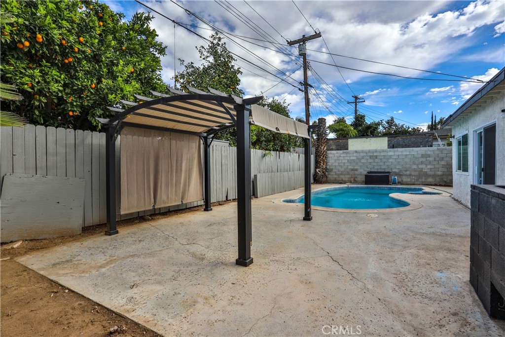 4035 Madrona Property Photo 28