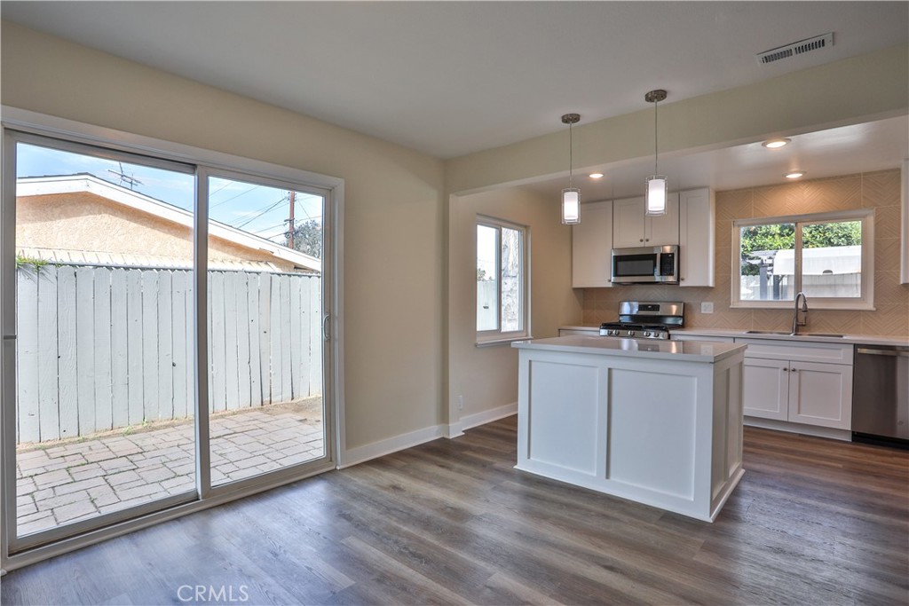4035 Madrona Property Photo 32