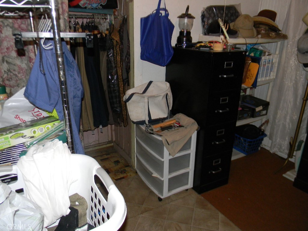 10108 24th Property Photo 5