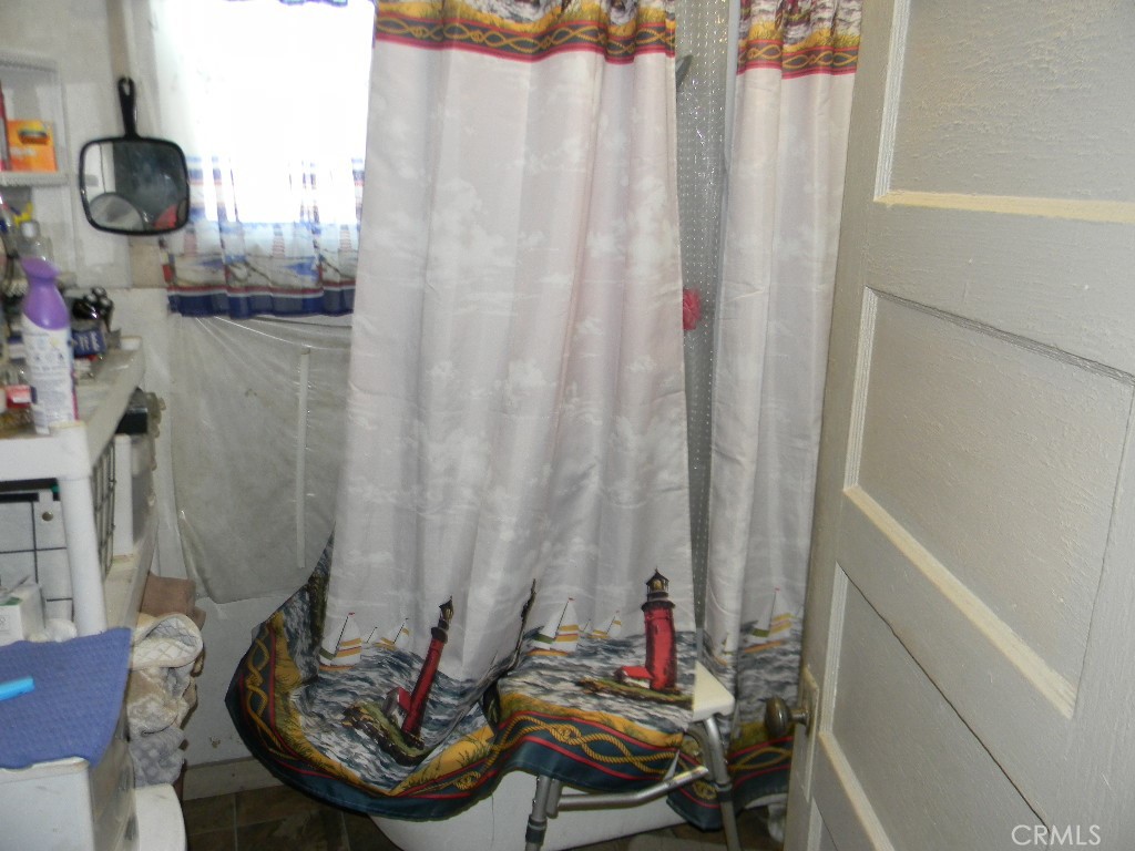 10108 24th Property Photo 9