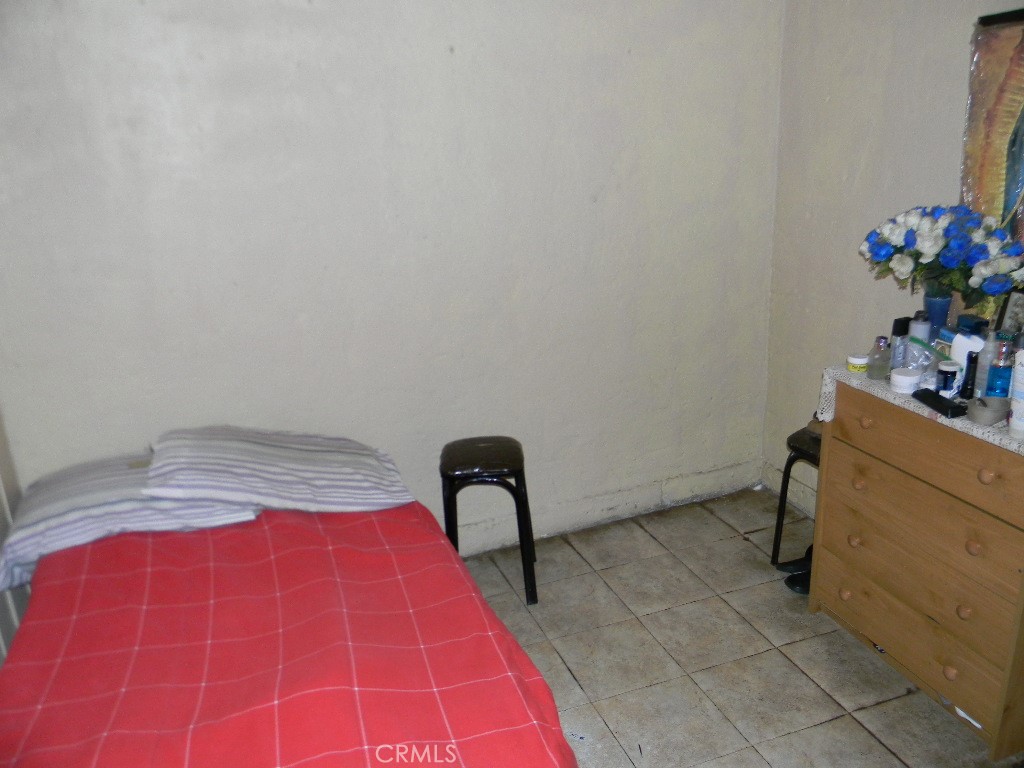 10108 24th Property Photo 25