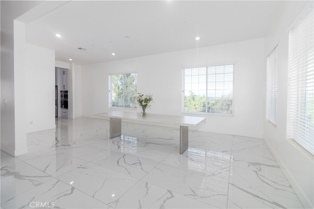 17423 Wicker Way Property Photo 11