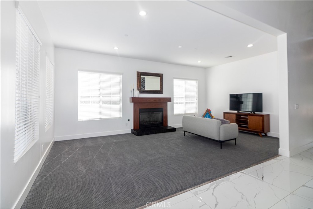 17423 Wicker Way Property Photo 12