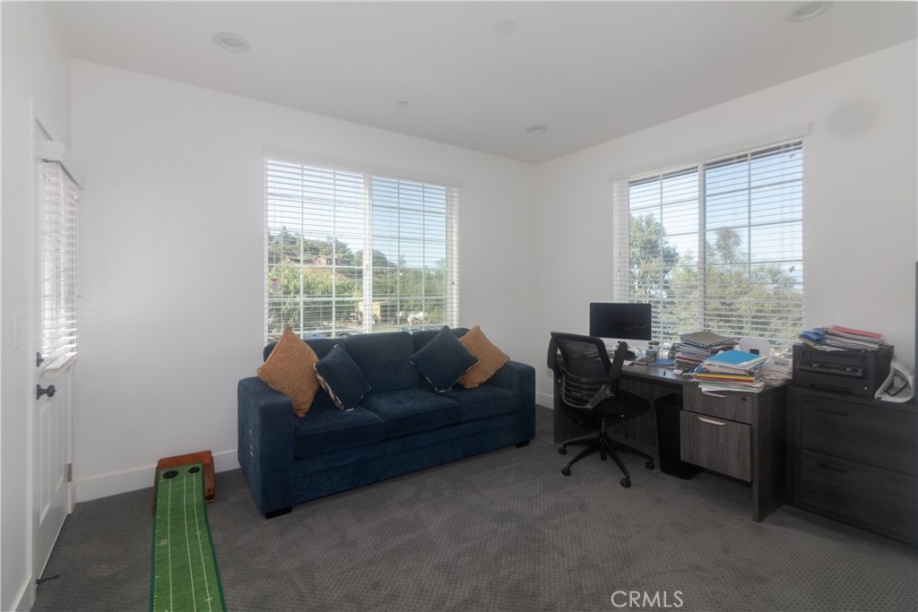 17423 Wicker Way Property Photo 28