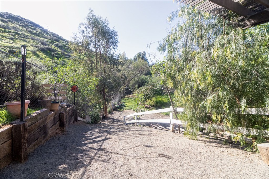 17423 Wicker Way Property Photo 52