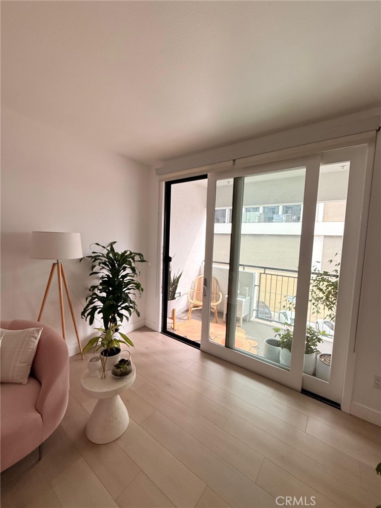 1234 Wilshire 233 Property Photo 19