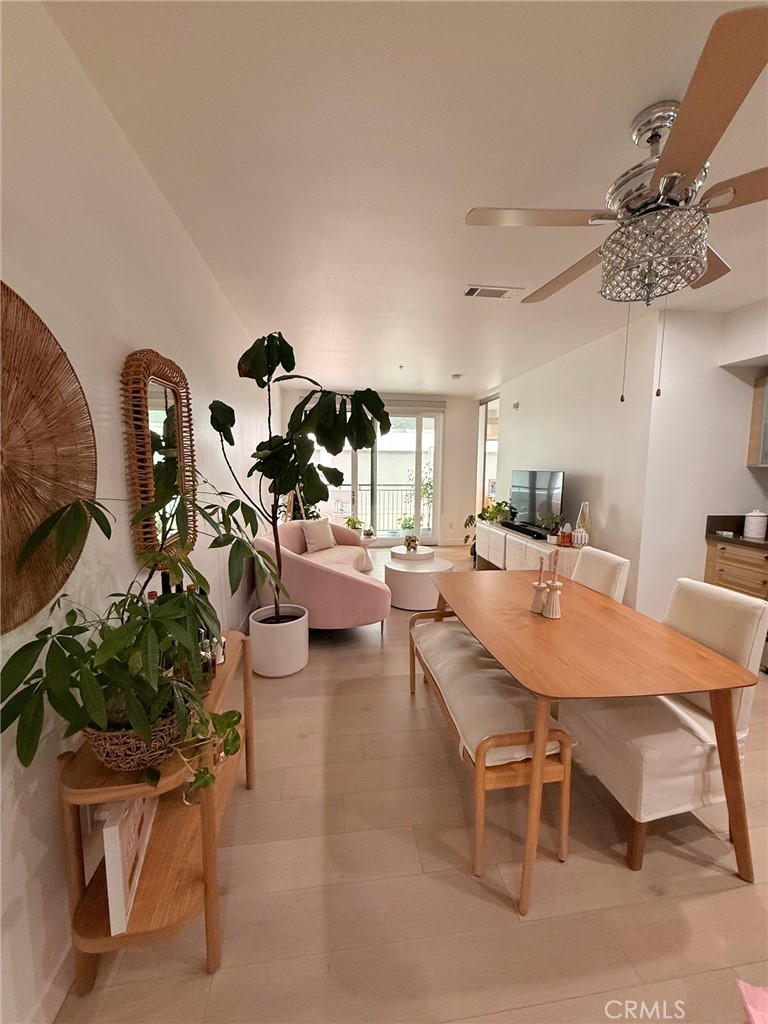 1234 Wilshire 233 Property Photo 32
