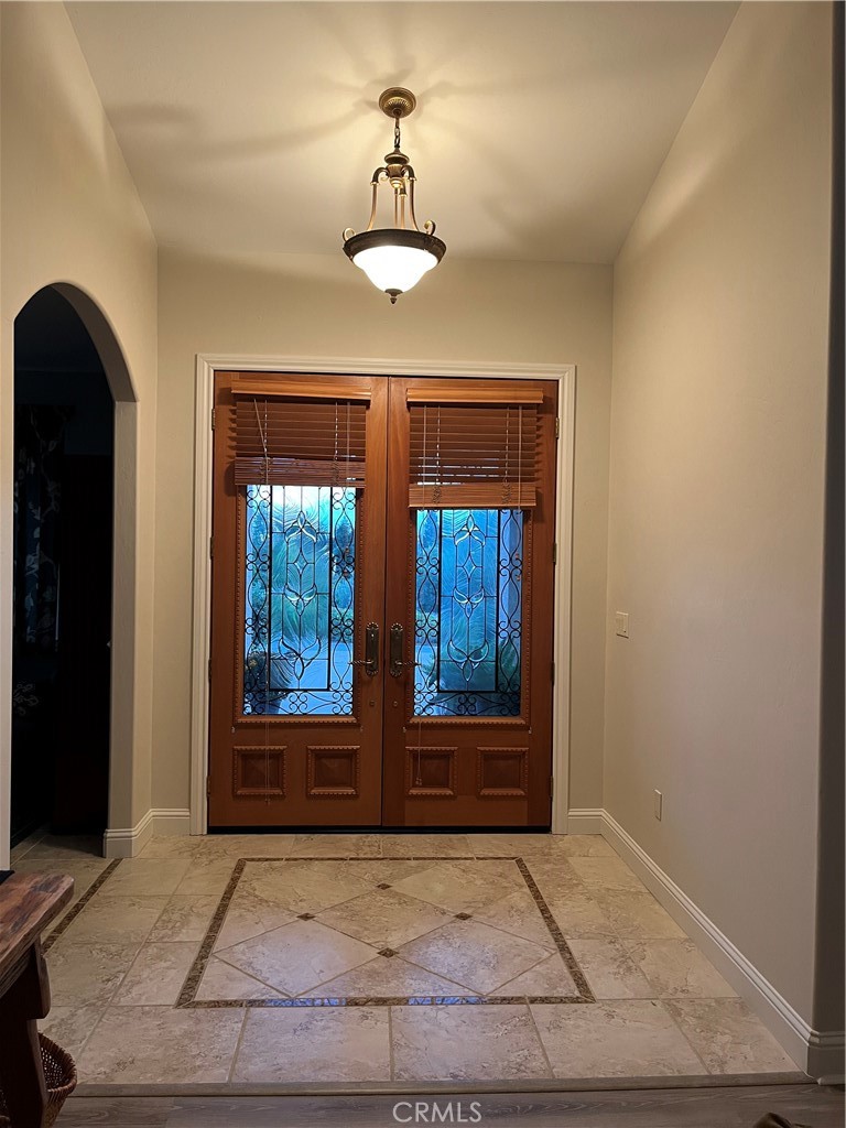 170 Nutwood Circle Property Photo 5