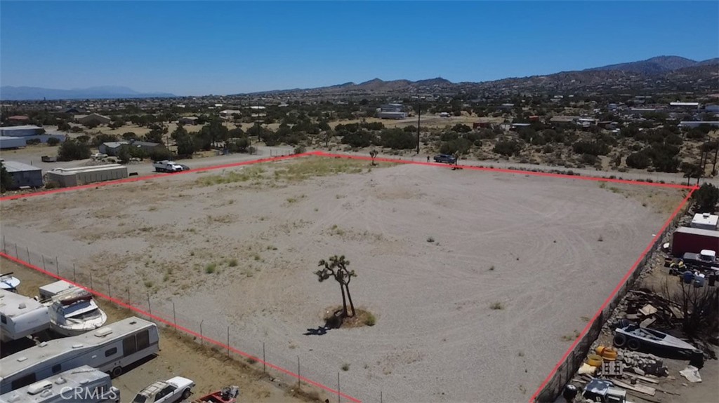 2770 White Fox Property Photo 2
