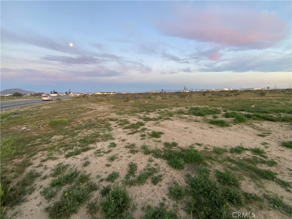0 Air Expressway Property Photo 3