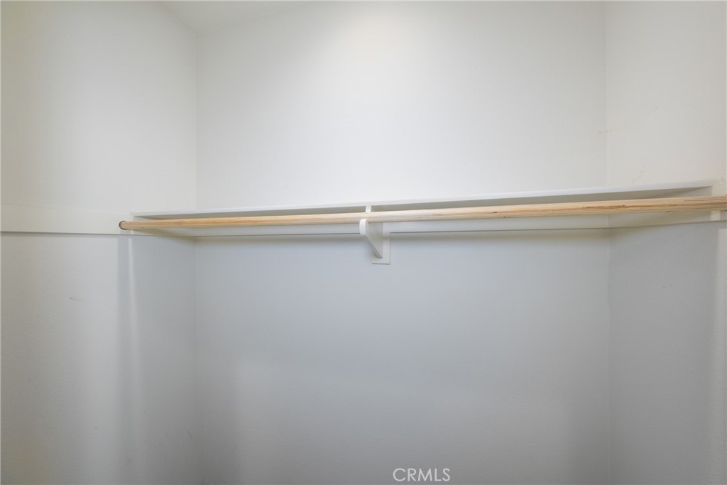 7358 Luminaire Property Photo 38