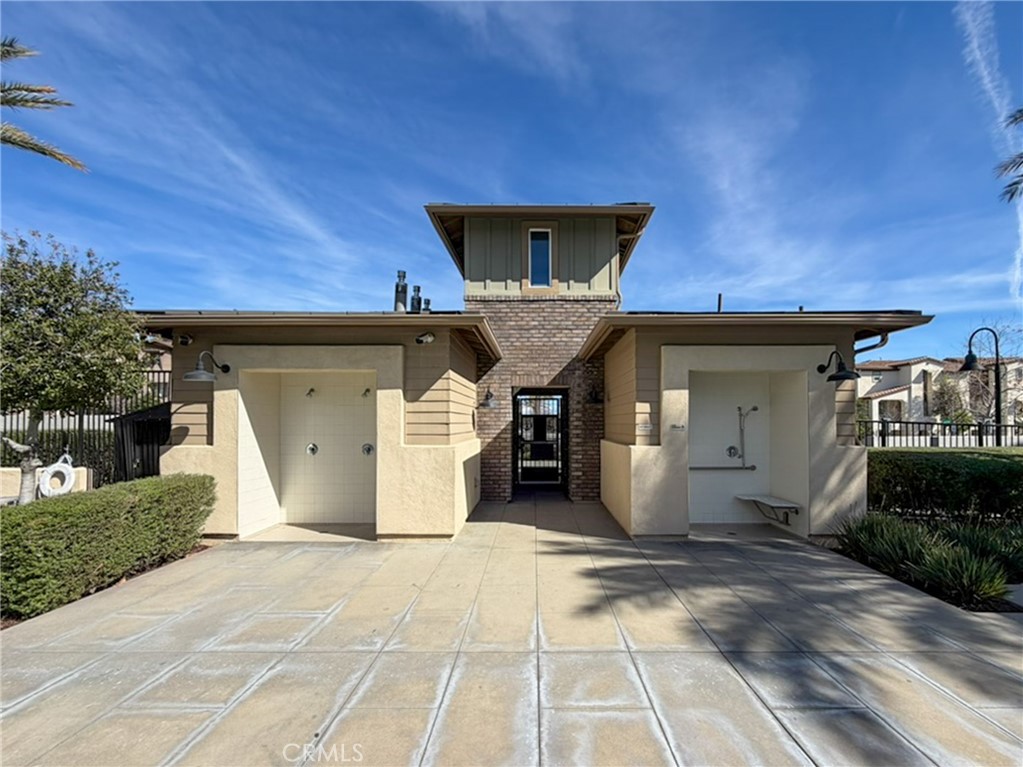 7358 Luminaire Property Photo 43