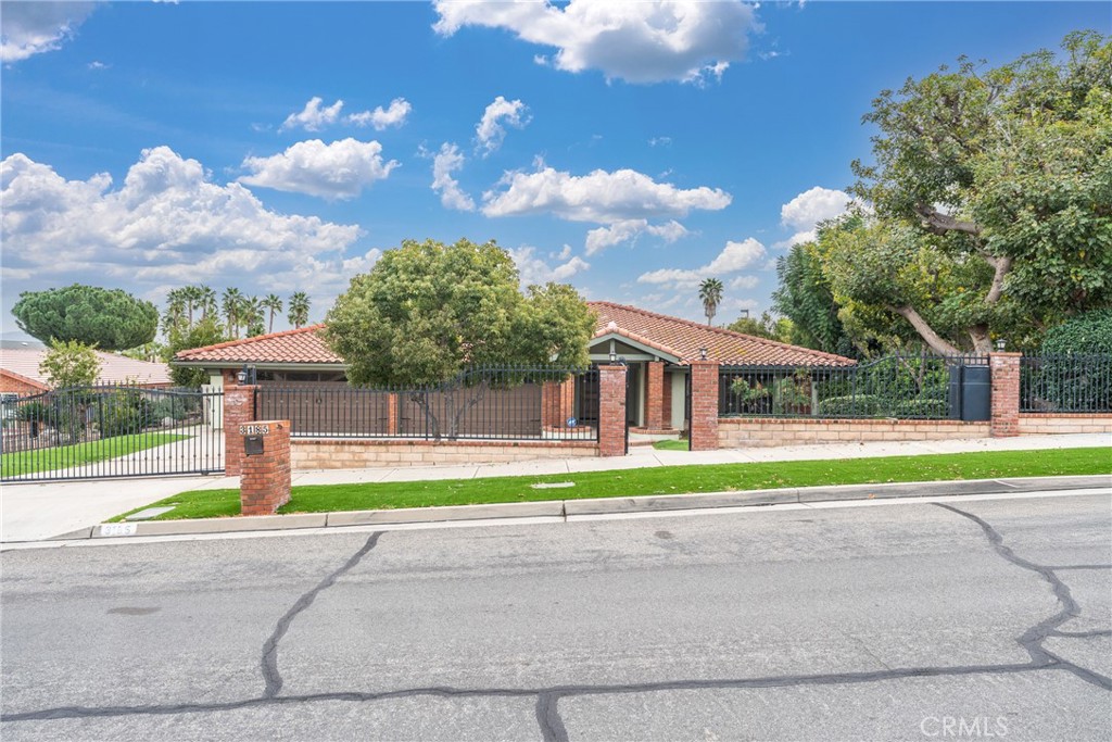 3185 Sonrisa Property Photo 1
