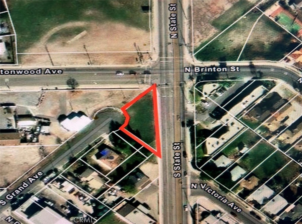 215 Grand Property Photo 1