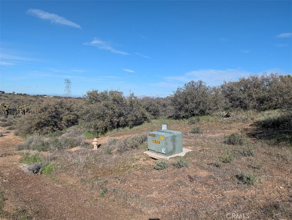21 Atsina Property Photo 11