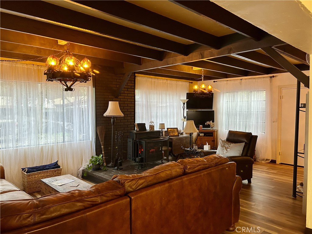 28639 Rostrata Property Photo 5