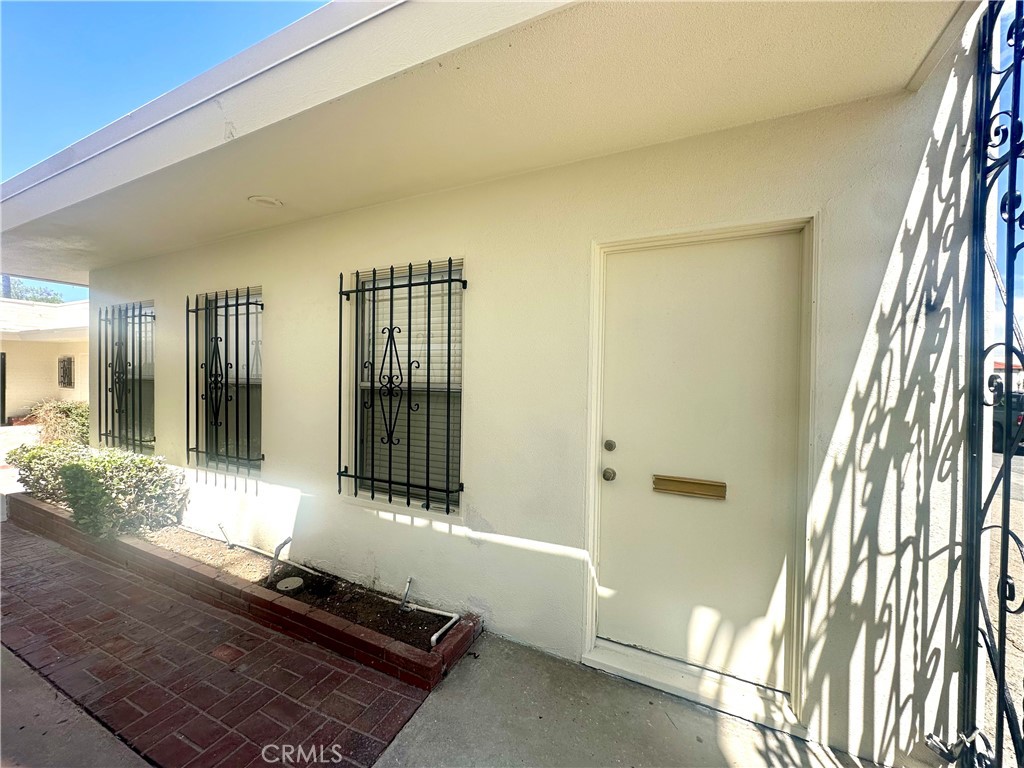 815 S Main Property Photo 14