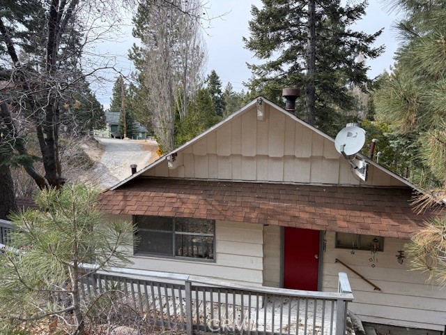 719 Ridge Way Property Photo 2