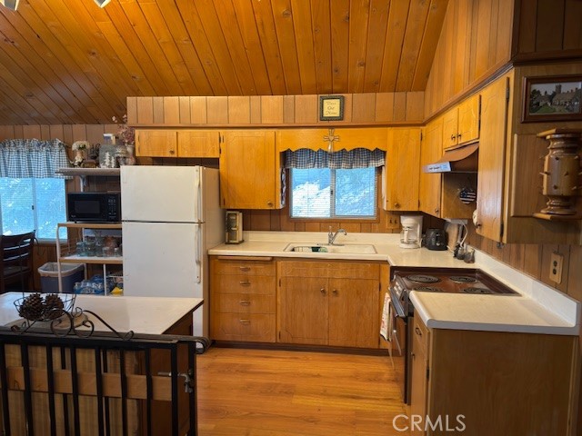 719 Ridge Way Property Photo 4