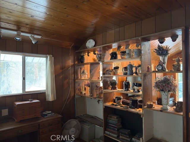 719 Ridge Way Property Photo 18