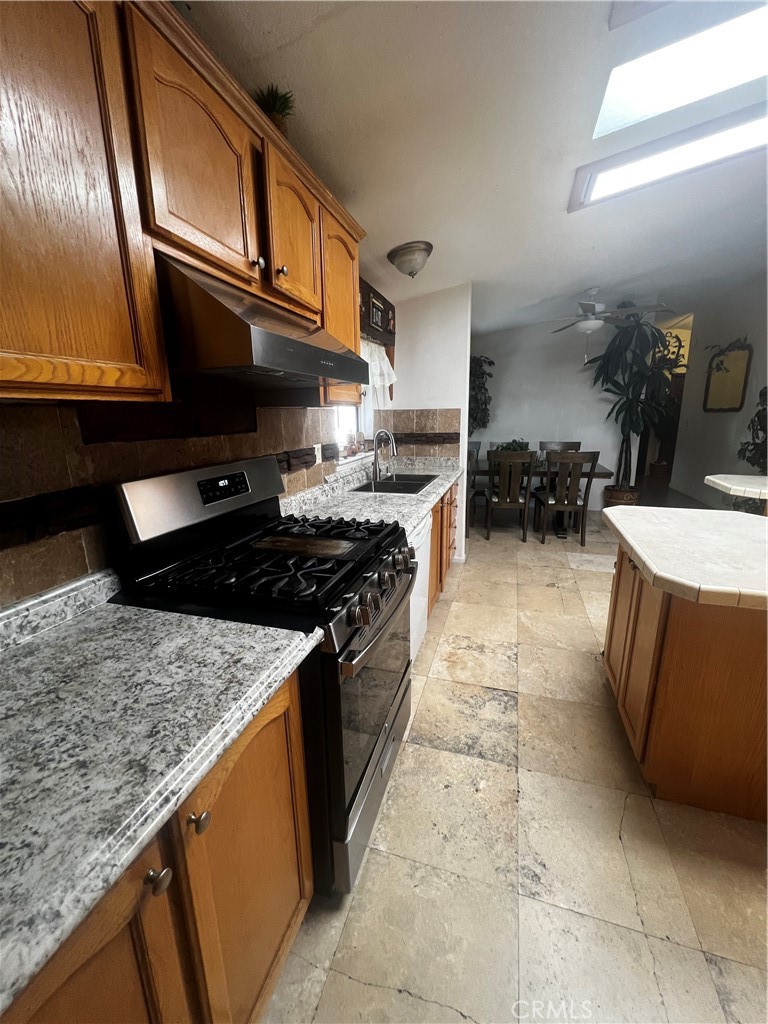 1616 S Euclid 91 Property Photo 18