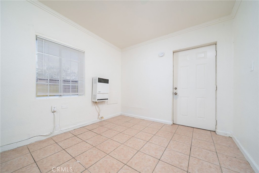 11986 White Avenue Property Photo 21