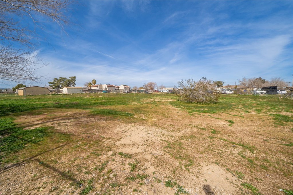 11986 White Avenue Property Photo 46