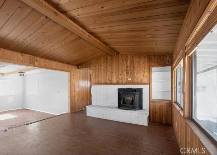 452 Sirretta Street Property Photo 3