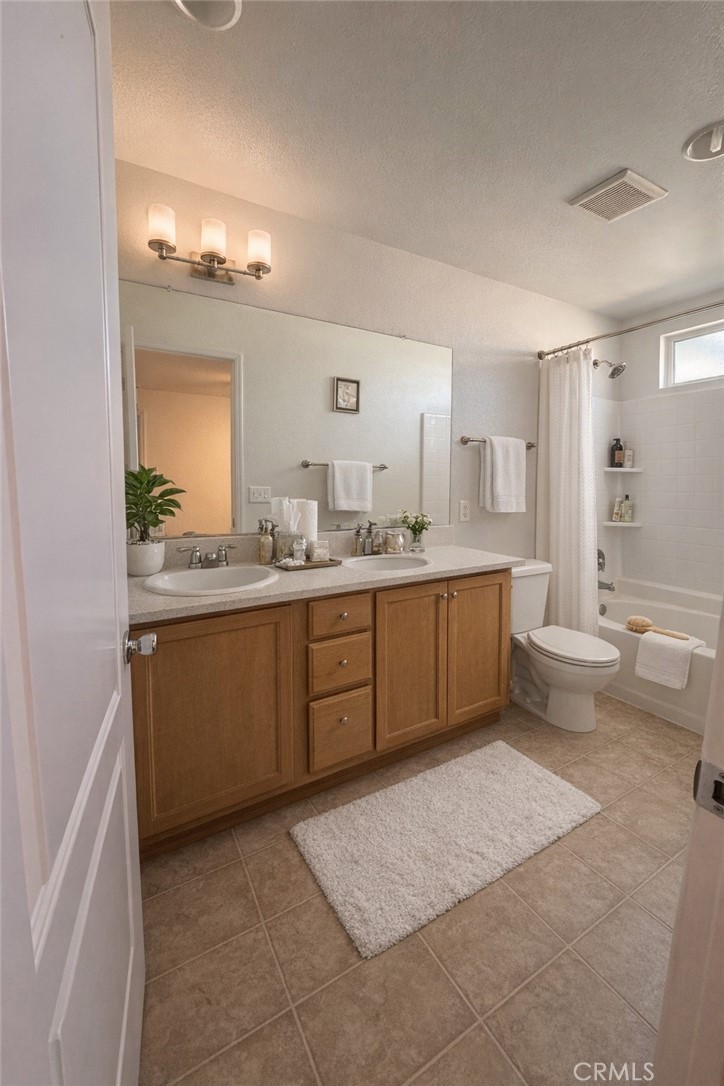 14368 Black Mountain Property Photo 10