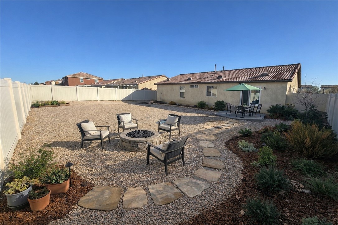 14368 Black Mountain Property Photo 15