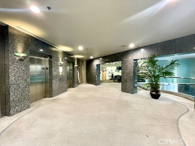 8599 Haven 303 Property Photo 4