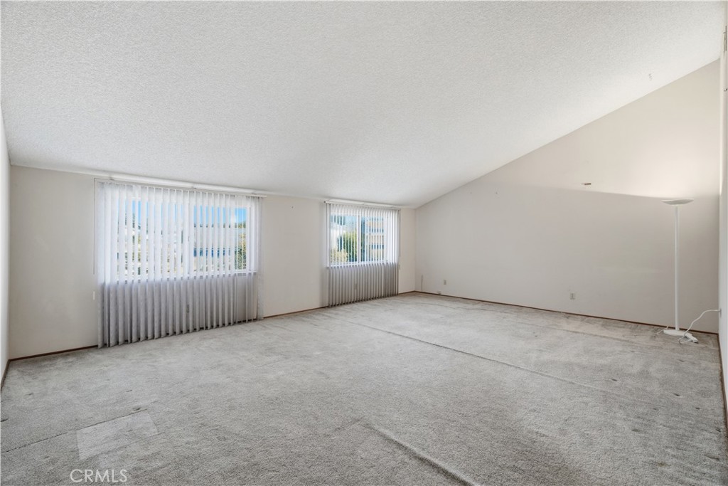 1682 Commodore Drive Property Photo 18