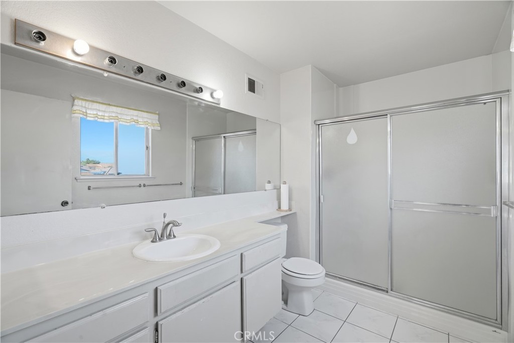 1682 Commodore Drive Property Photo 28