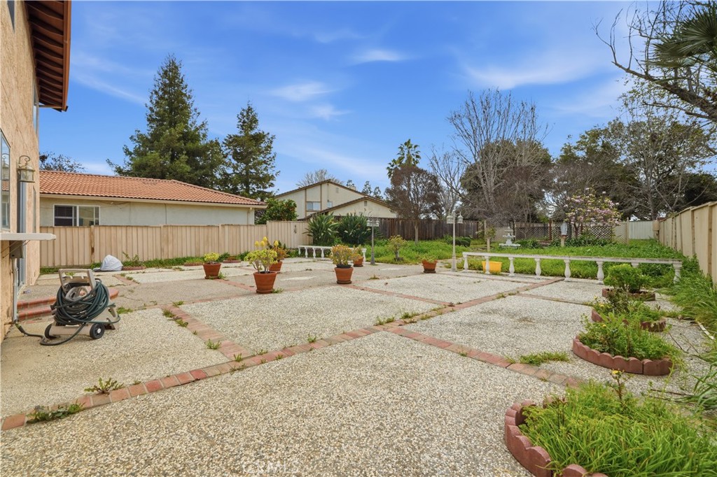 1682 Commodore Drive Property Photo 30