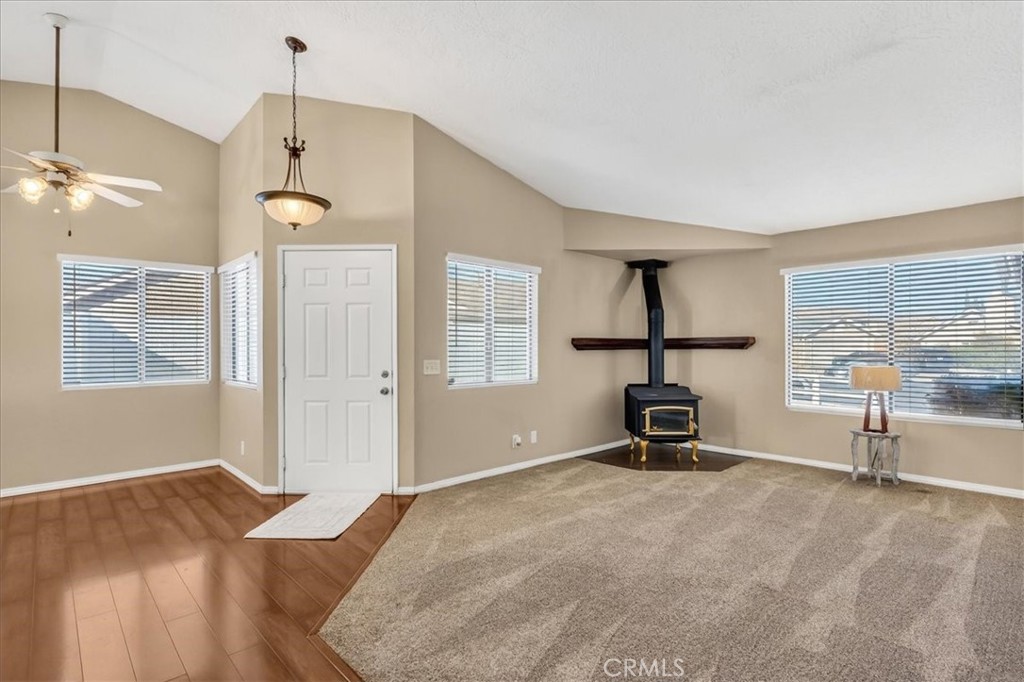 9105 Aspenwood Property Photo 3