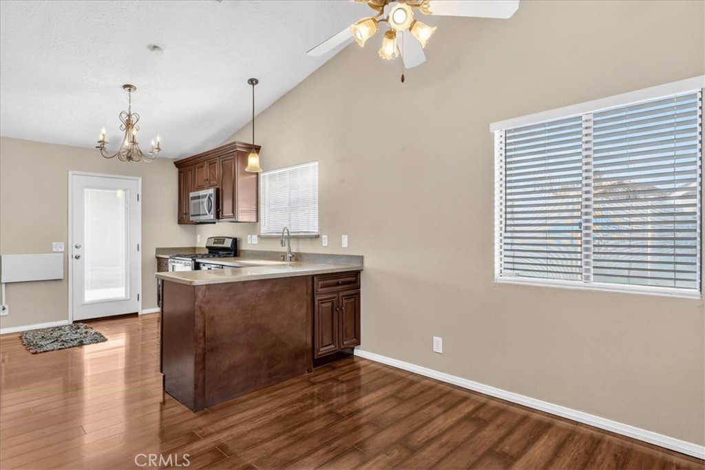 9105 Aspenwood Property Photo 5