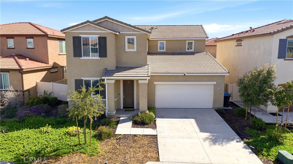15594 Raptor Property Photo 3