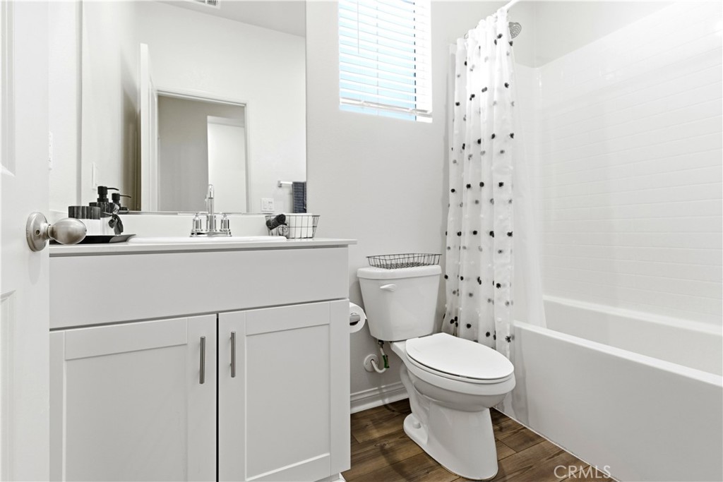 15594 Raptor Property Photo 10