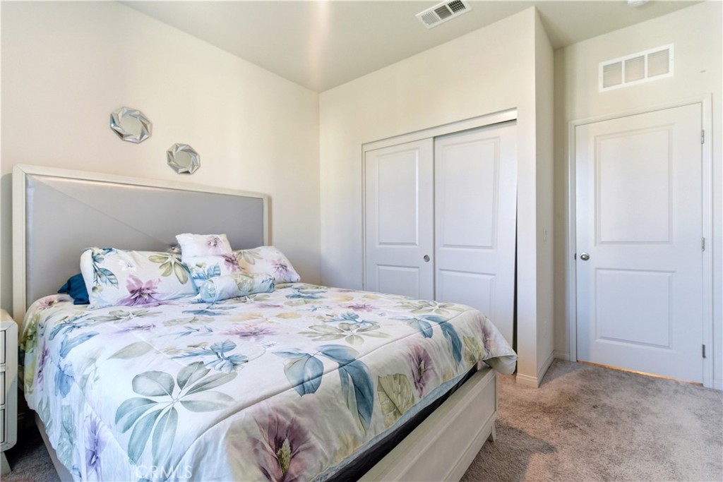 15594 Raptor Property Photo 12