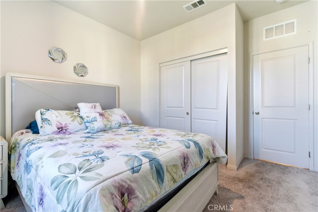 15594 Raptor Property Photo 12
