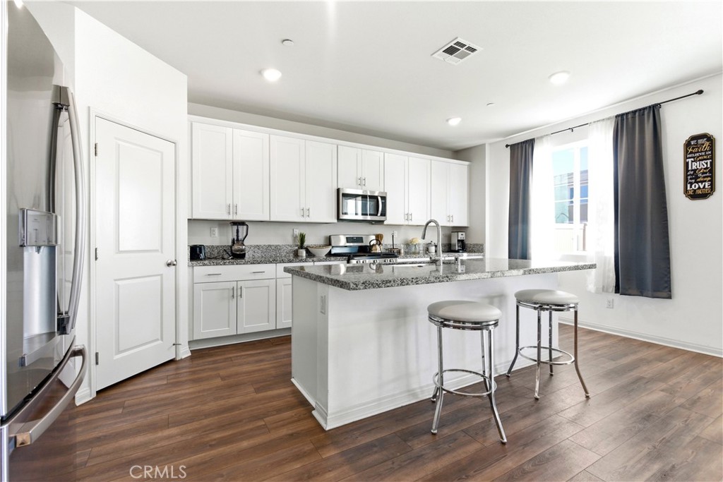 15594 Raptor Property Photo 16