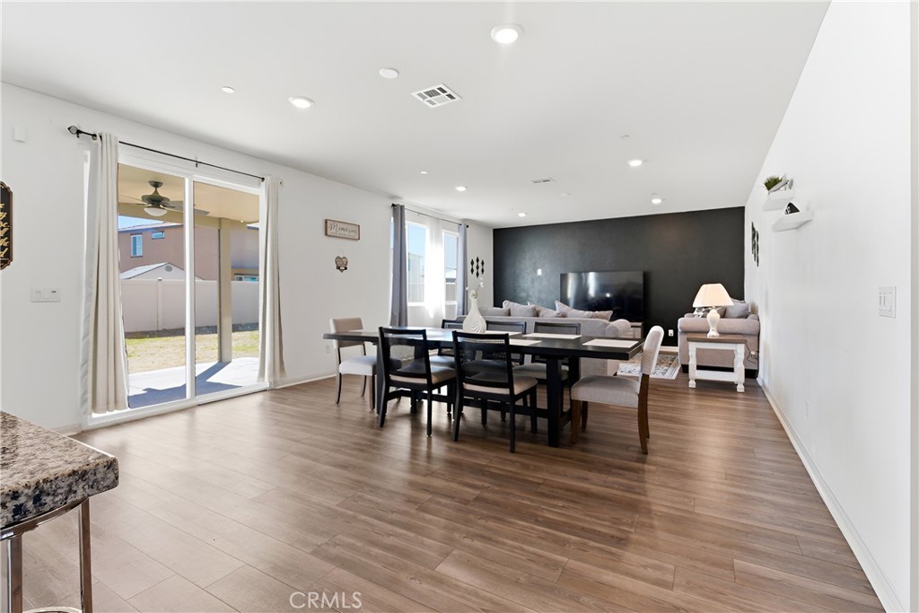 15594 Raptor Property Photo 20
