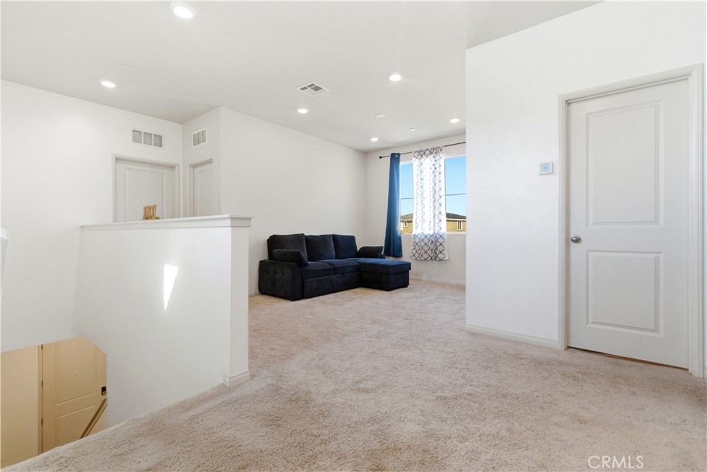15594 Raptor Property Photo 26