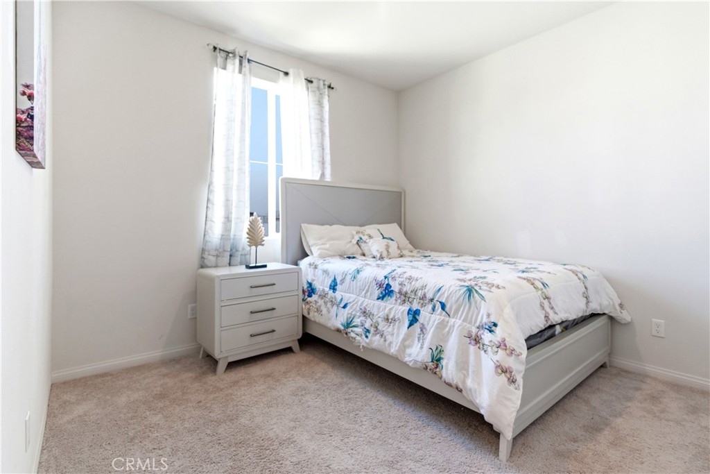 15594 Raptor Property Photo 29
