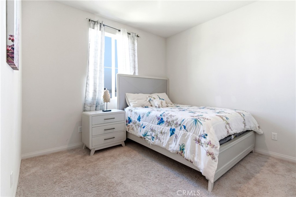 15594 Raptor Property Photo 29