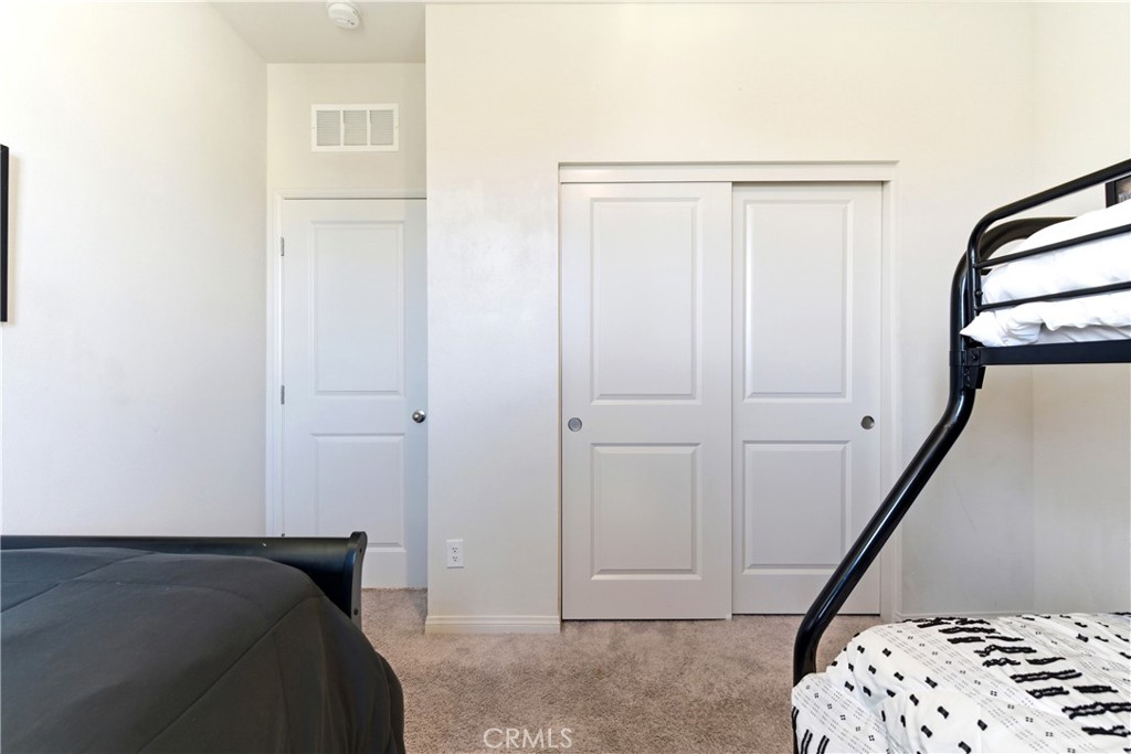 15594 Raptor Property Photo 34