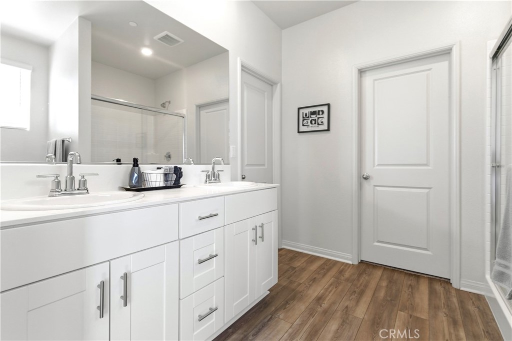 15594 Raptor Property Photo 39