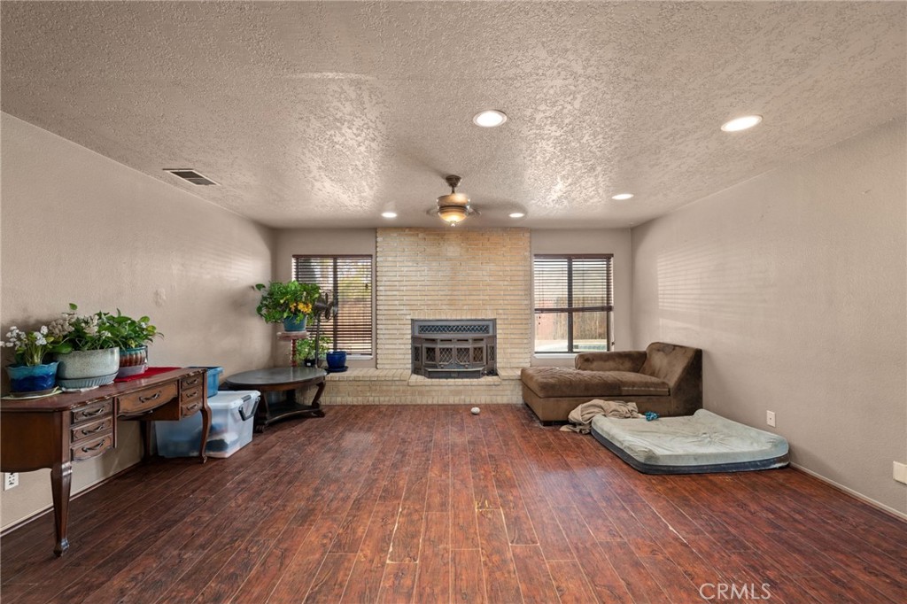 7659 Arcadia Avenue Property Photo 6