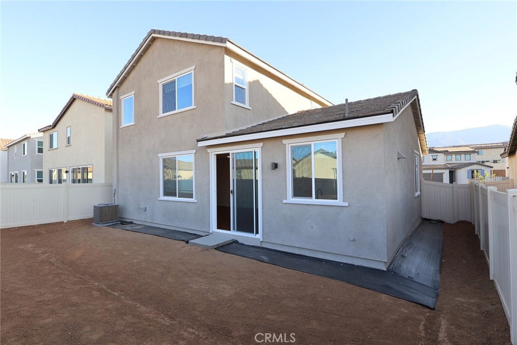 5218 Tamarack Lane Property Photo 5